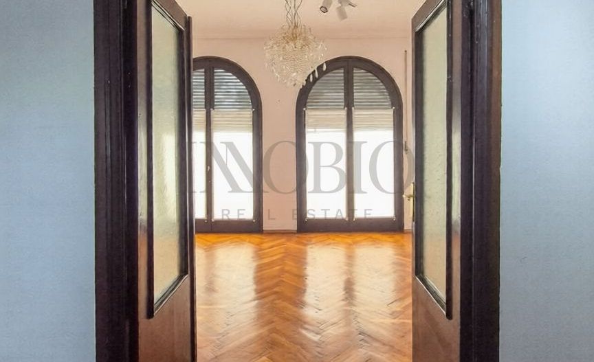 Eleganță autentică în Dorobanți | Vilă interbelică cu grădină - Poză 3