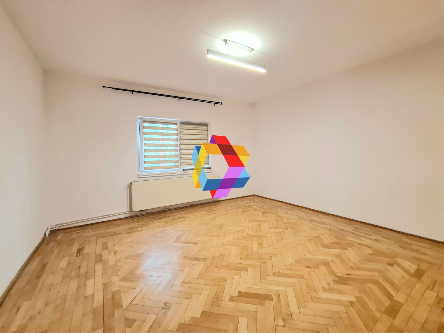 Spatiu birouri de închiriat Brasov - 200 mp  # spatii-comerciale-brasov.ro - Poză 9