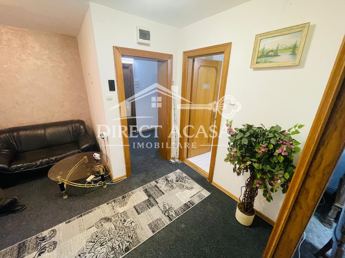 Apartament cu 3 camere de inchiriat-Central - Poză 11