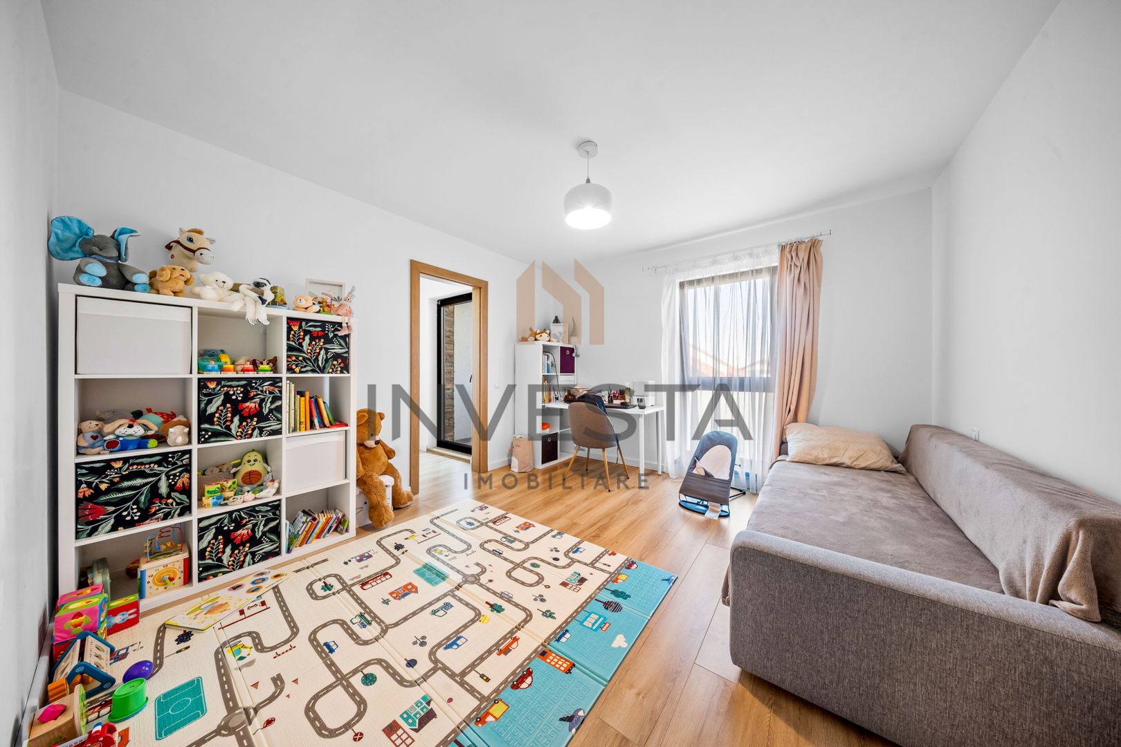 Duplex premium 136 mp utili cu gradina proprie si 2 parcari in Europa - Poză 10