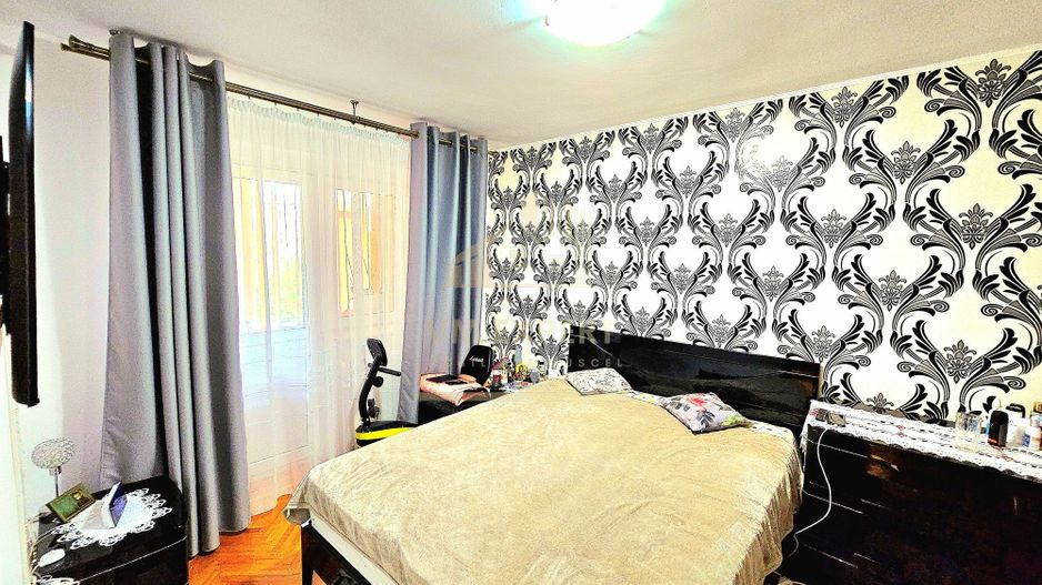 APARTAMENT 2 CAMERE CAMPULUNG, ETAJ 2 - Poză 2