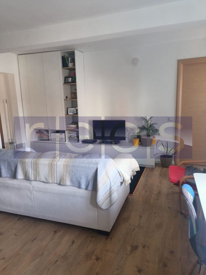 VANZARE 3 CAMERE | AVIATIEI | RENOVAT | 67MP | MOBILAT SI UTILAT | - Poză 1