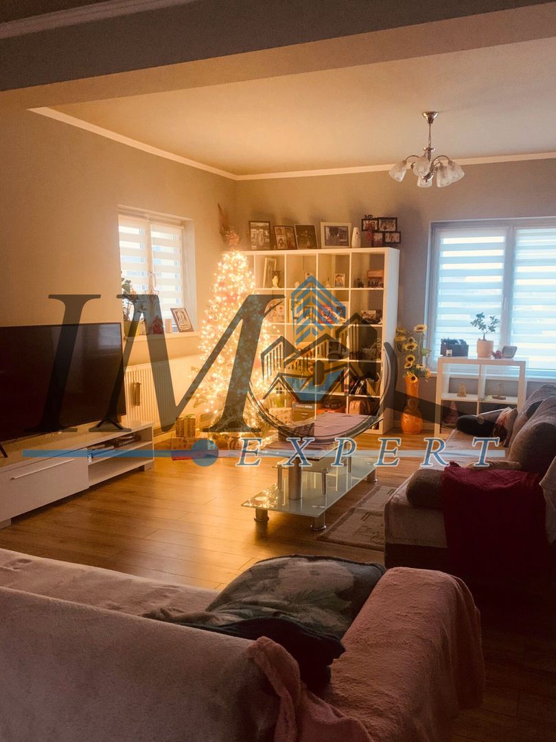 Casa moderna de vânzare intre Sebeș si Petresti - Poză 2