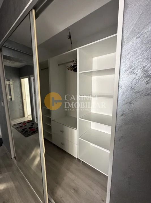 Ap 3 camere decomandat, boxa si loc de parcare intabulate, mob si util complet - Poză 4