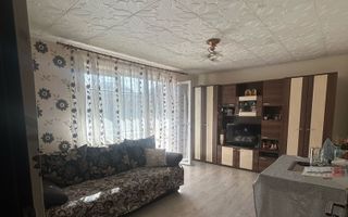 Apartament cu 3 camere de vânzare în zona Manastur. - Poză 1