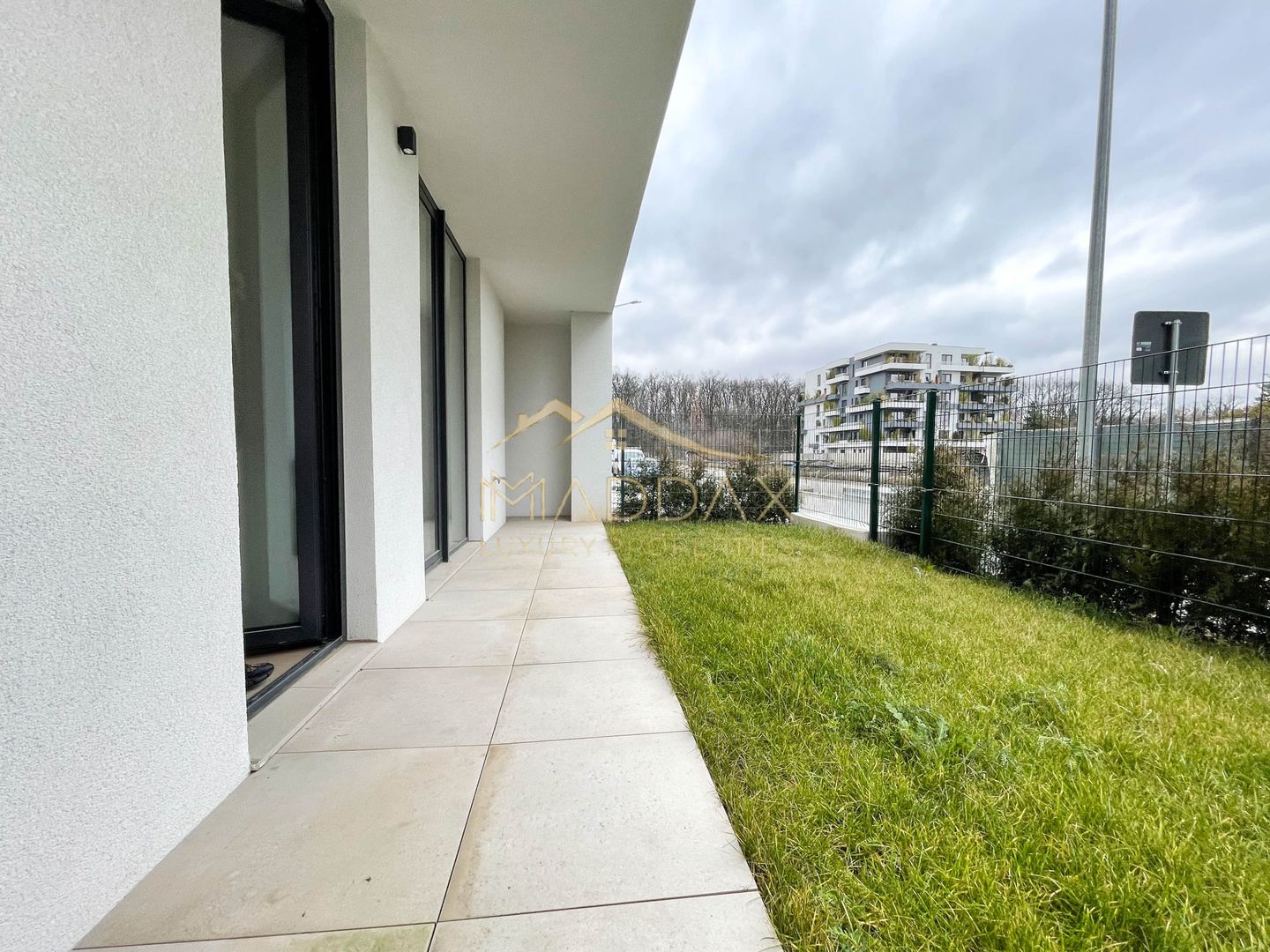 4 rooms apartment***181sqm***// 84sqm garden // Baneasa - Poză 22