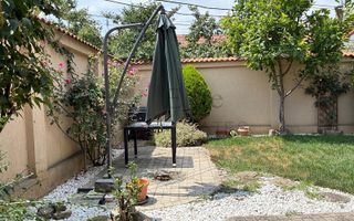 Casa ultracentrala - o oaza de liniste in inima orasului - Poză 11