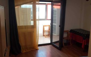 Garsonieră de vânzare în Iași, cu centrală termică, aer condiționat, utilată și mobilată complet - Poză 2