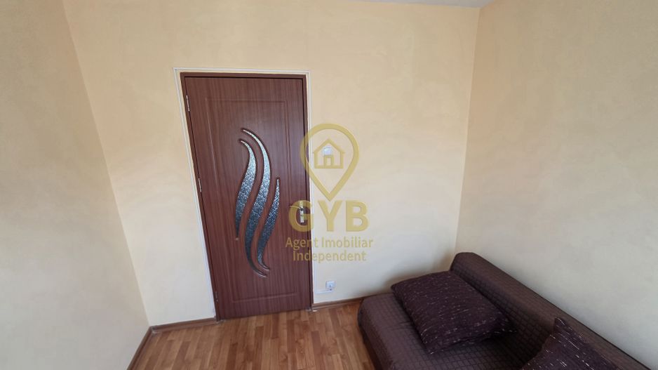 Apartament spatios cu 4 camere, 2 balcoane – Marghita, zona Penny - Poză 4