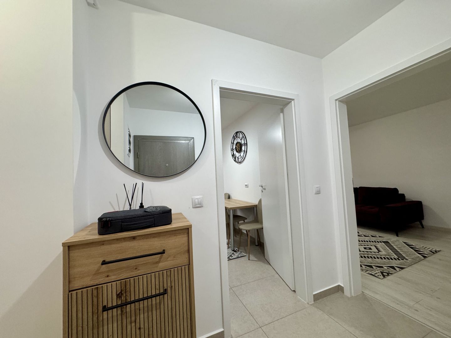 Apartament cu 2 camere, decomandat, in Tractorul - Poză 6