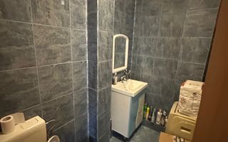 Apartament  4 camere în clădire istorica transformat în SAD - Poză 12