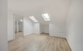 Casa 8 camere Unirii | 1950 | Pretabil sediu firma - Poză 12