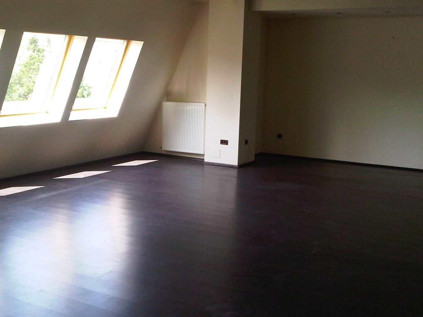 5 CAMERE MANSARDA|| OPORTUNITATE DE INVESTITIE| multiple optiuni de folosinta - Poză 2