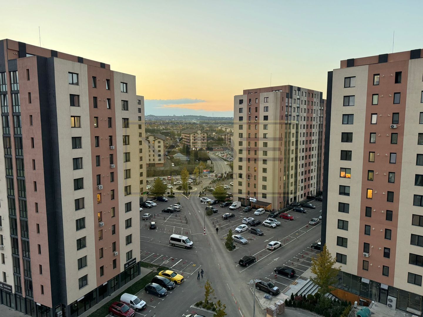 Apartament 1 camera + parcare Cartierul VISOIANU - Poză 1