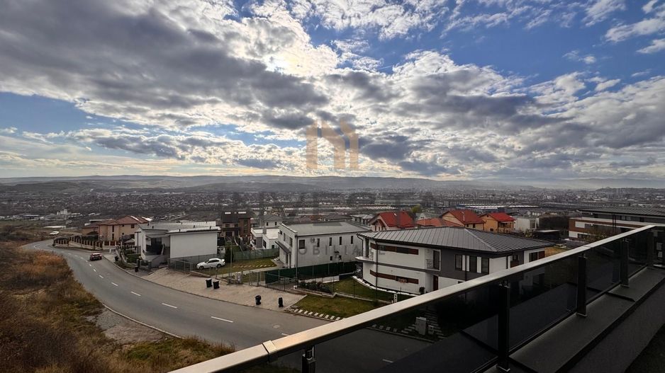 Duplex ultrafinisat panorama de vis cartier Voronet - Poză 19