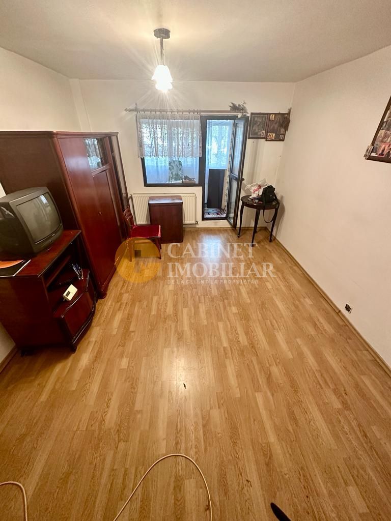 Apartament 1 Camera Decomandat 31 Mp Bloc 1989 - Poză 1