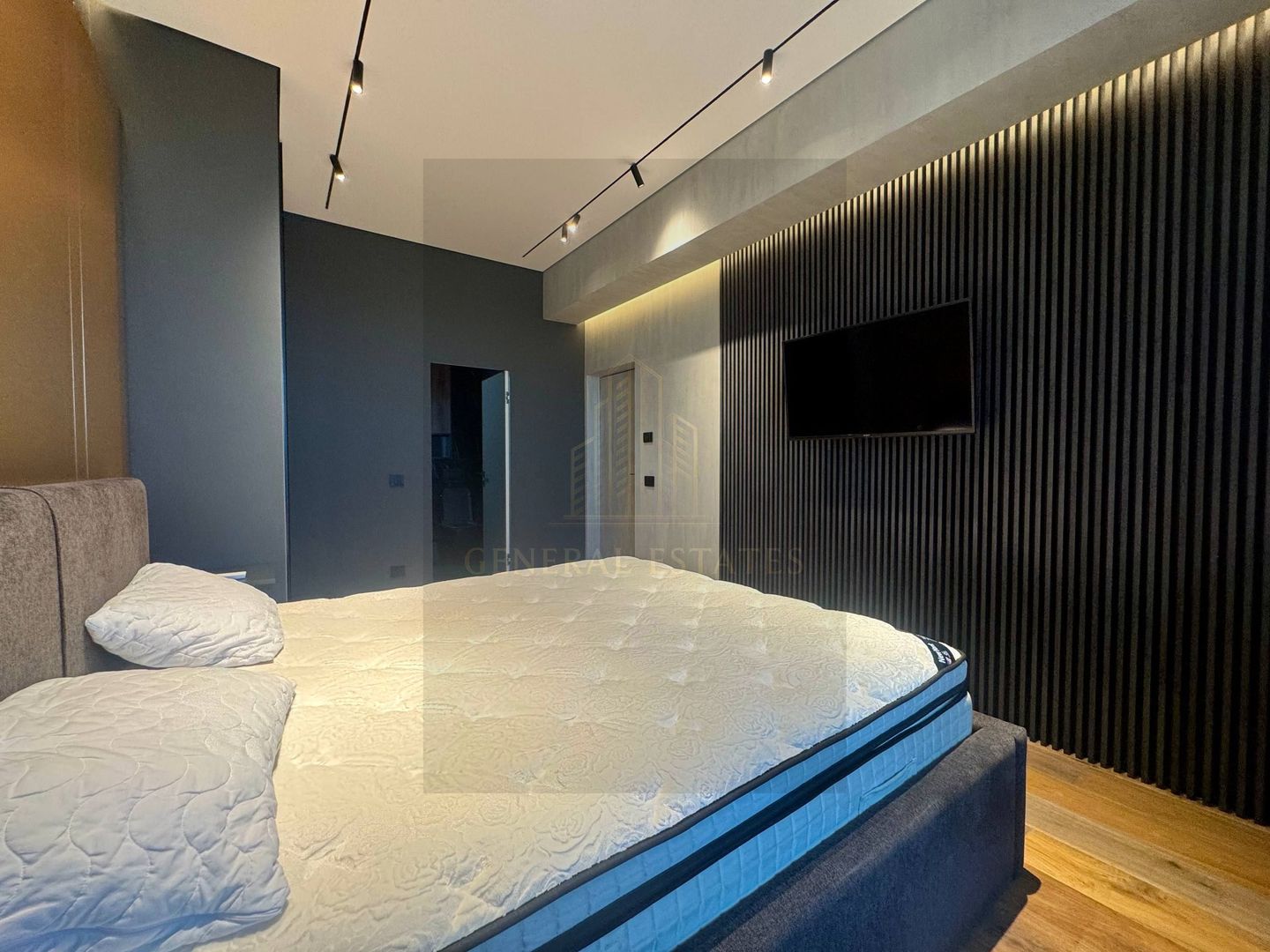 Vânzare Penthouse exclusivist- 222 m.p. cu Terasă Generoasă - Iași ! - Poză 11