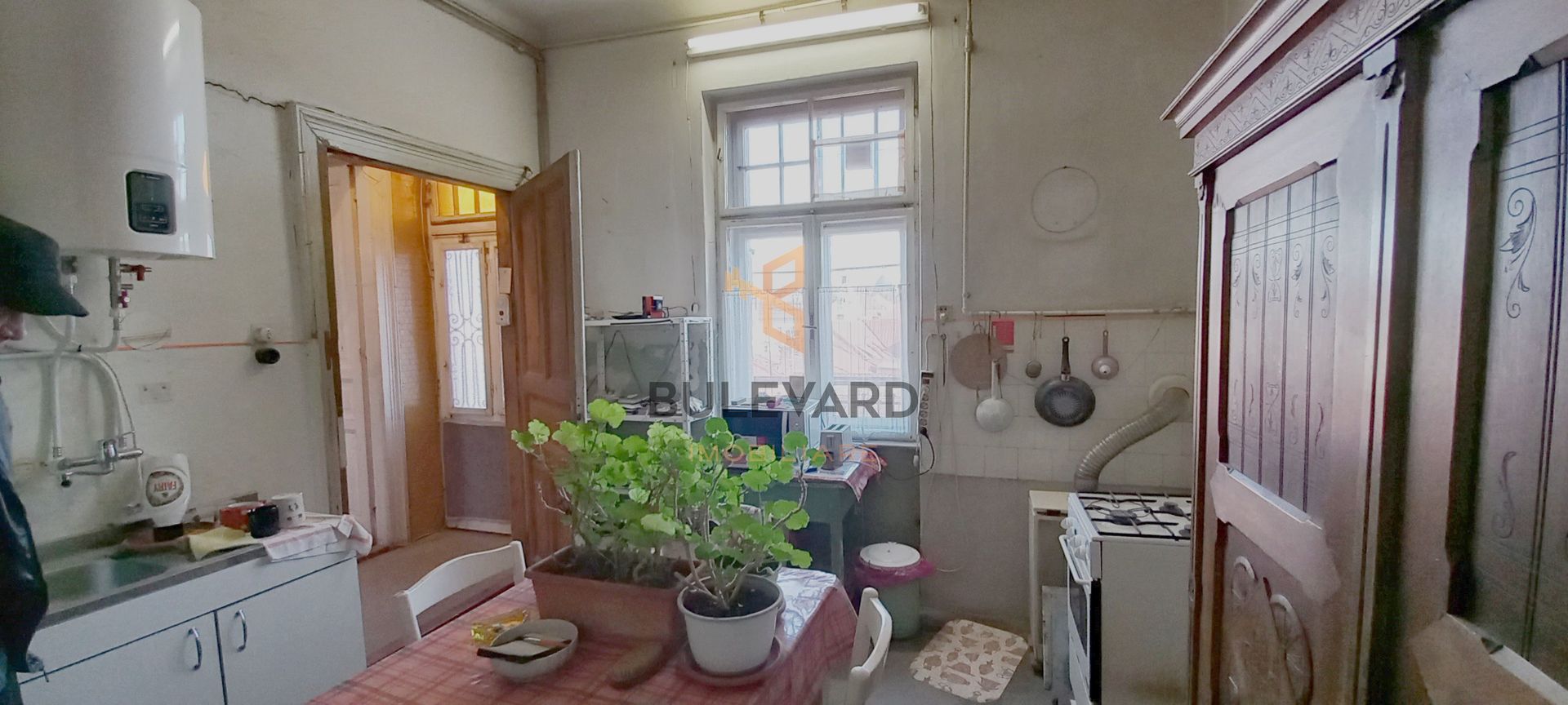 Apartament cu 3 camere, zona ultrcentala, Piata Muzeului! - Poză 8