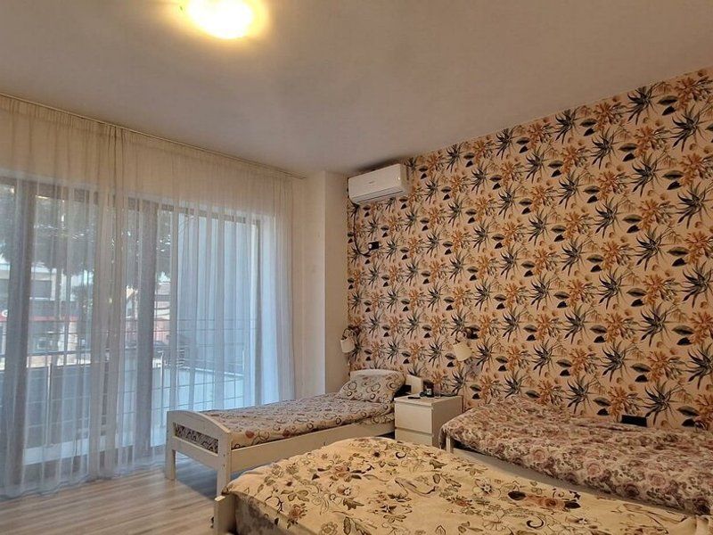 Casă / Vilă cu 8 camere de vânzare - Poză 7