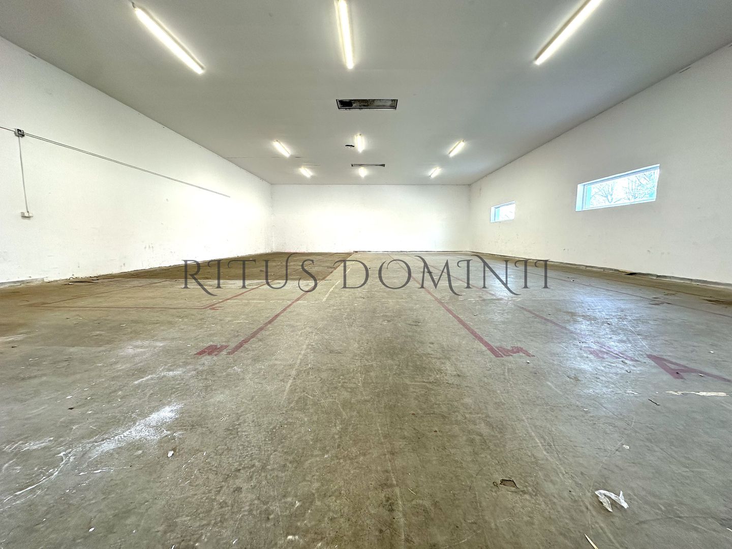 Hala industriala de Inchiriat, Oradea-Est, 245m2 - Poză 1