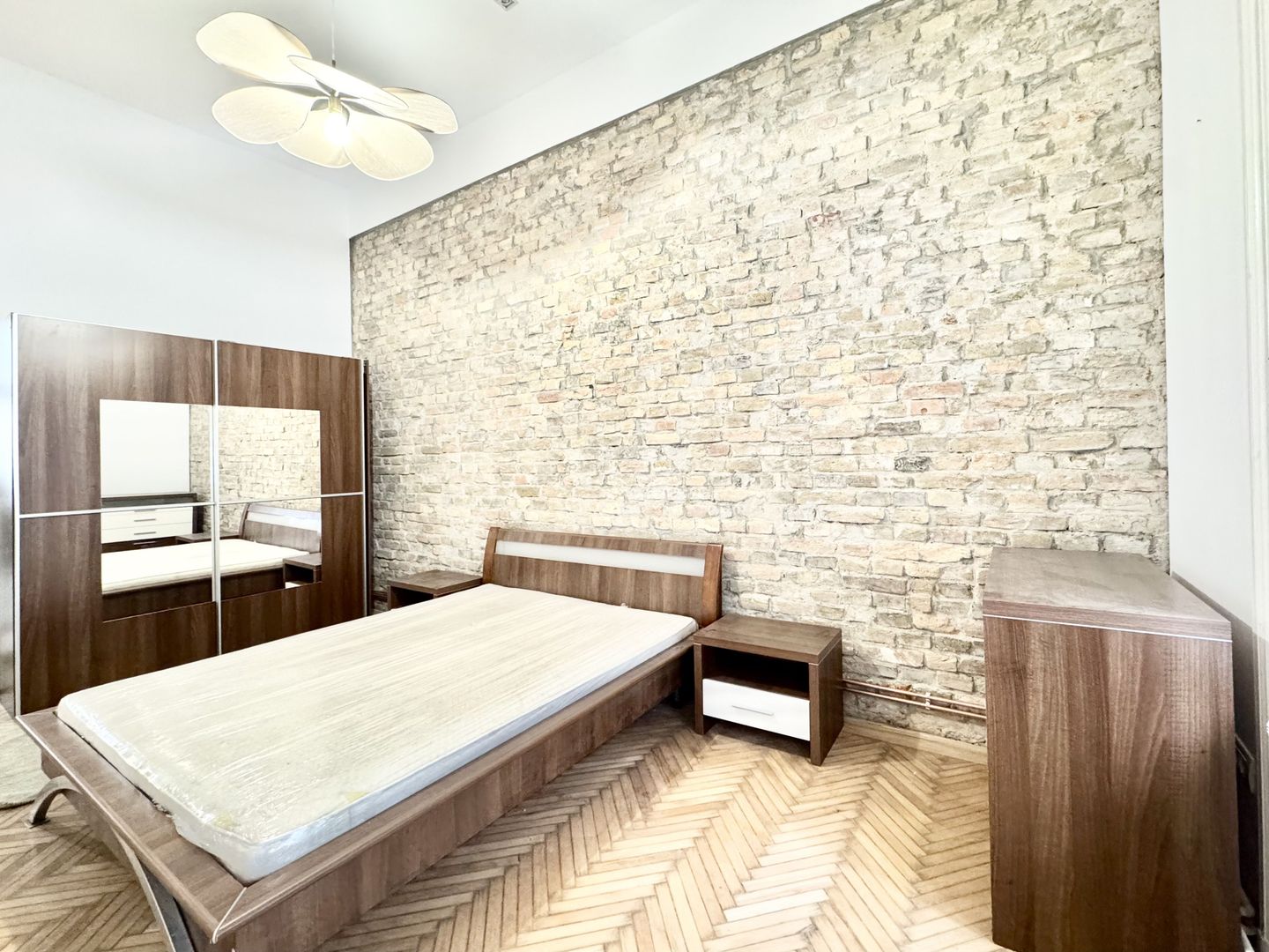 Apartament 2 camere, primitor si cochet, prima închiriere, Piața Maria - Poză 13