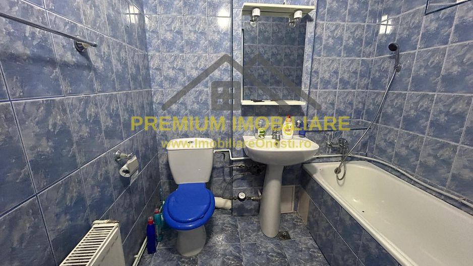 De vanzare apartament 2 camere zona de sus Onesti - Poză 15