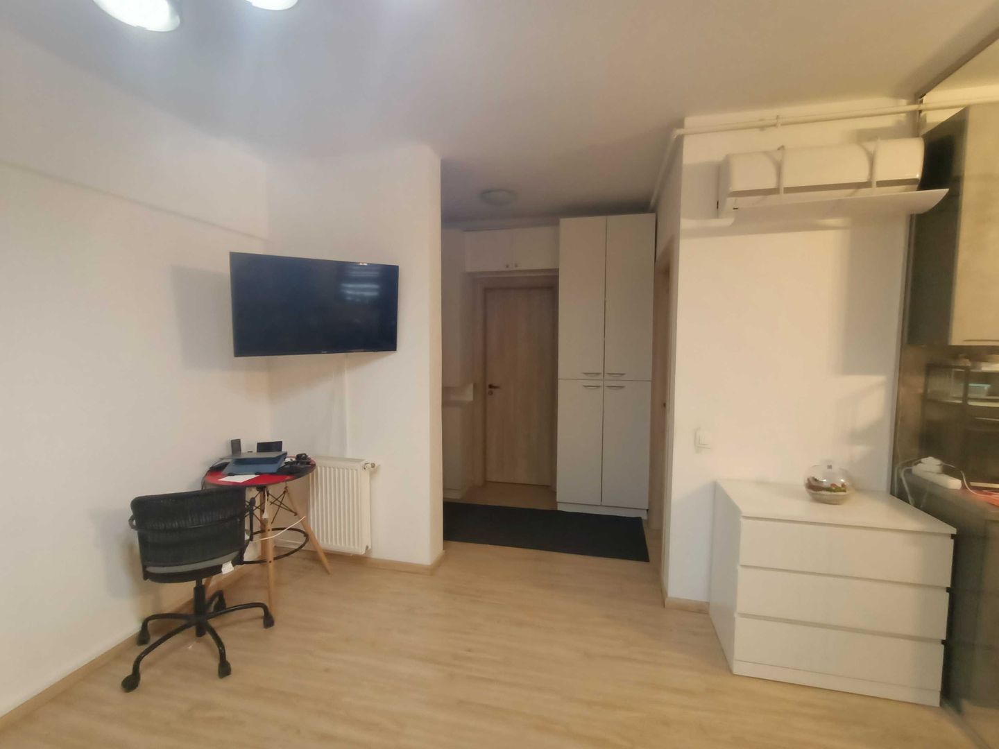 Apartament de închiriat - Poză 4