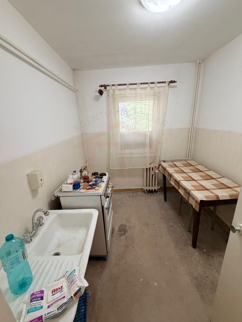 APARTAMENT CU 2 CAMERE DE VÂNZARE | MICRO 18 | PARTER - Poză 8