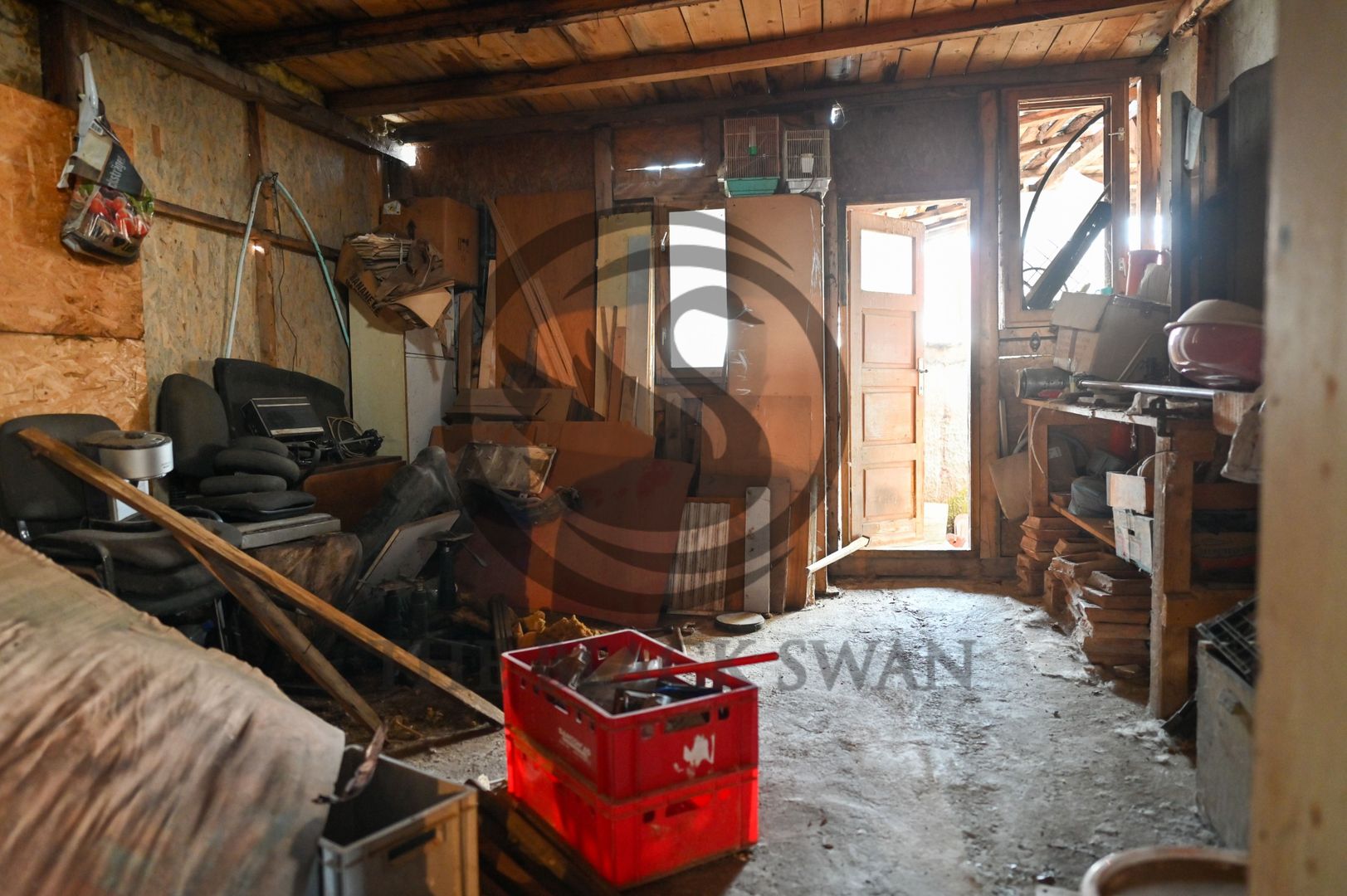 Casa cu 7 camere de vanzare | Zona Centrala, Baicoi | Comision 0% - Poză 25