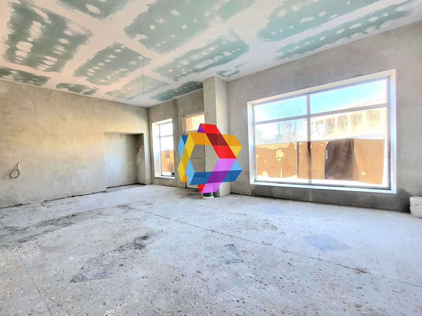 Spatiu cu vad pietonal intens - 65 mp # plus-imo.ro - Poză 1