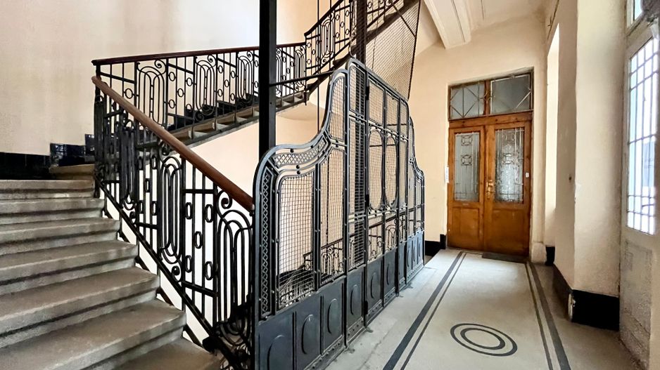 Apartament grandios cu vedere spectaculoasă spre Piața Libertății - Poză 30
