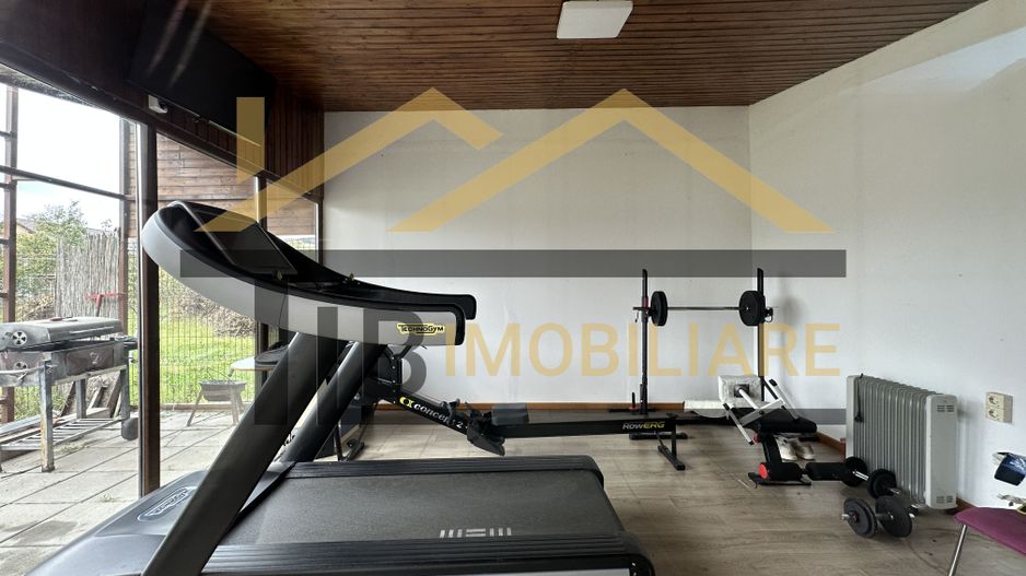 Casa de 4 camere, 200mp, parcari, Zona Unirii - Poză 25