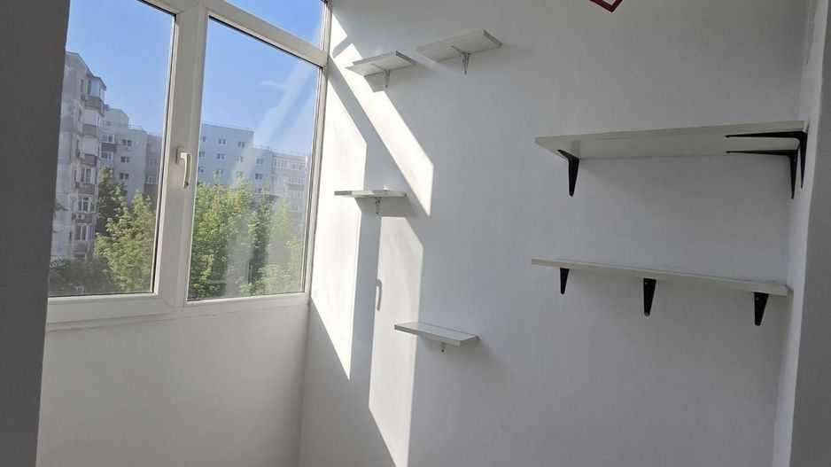 GARSONIERA - TINERETULUI, BUCATARIE INCHISA, METROU, MOBILAT MODERN - Poză 4
