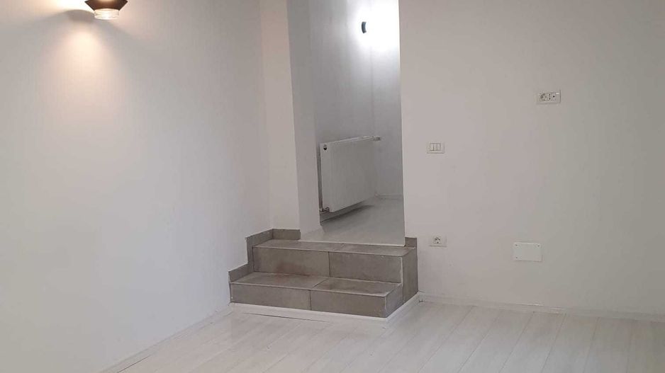 Prima inchiriere -  casa zona Gara de Nord - Poză 4