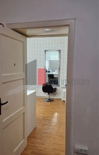 Primaverii, bloc cu regim mic de inaltime, locuit sau investitie - Poză 3