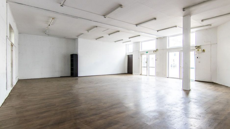 Spatiu Comercial | DE INCHIRIAT | Valea Cascadelor | Depozit | Showroom | Retail - Poză 5