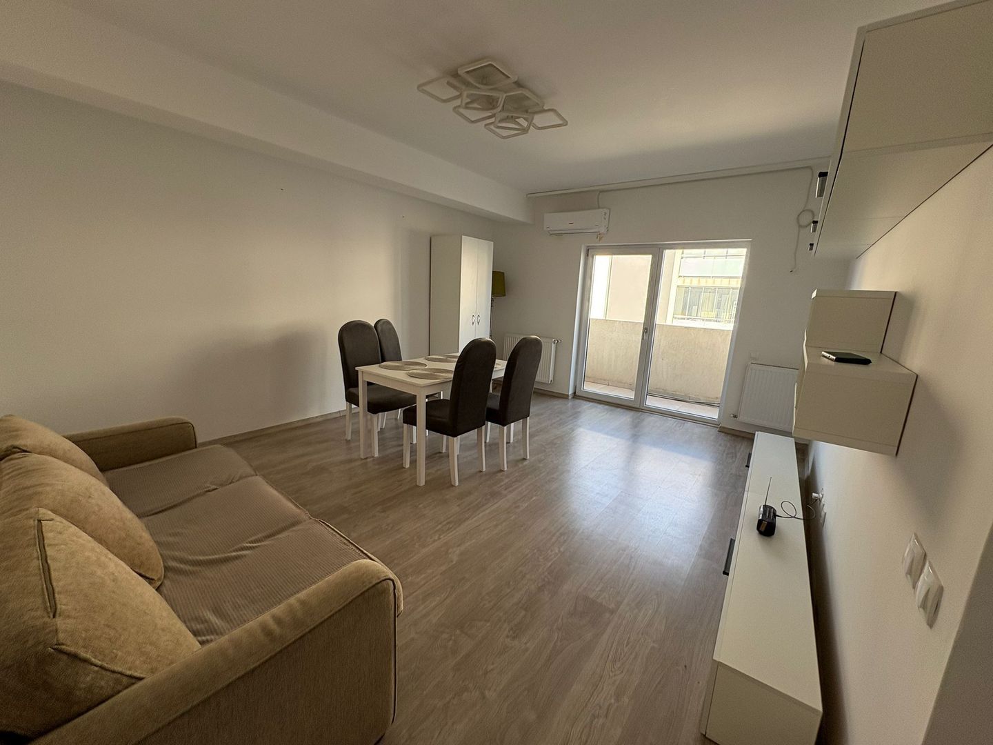 AP. 2 CAMERE METALURGIEI, BLOC NOU, CENTRALA, BUCATARIE INCHISA - Poză 1