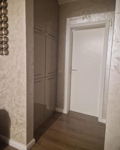 Giroc-Neptun | 3 Camere | Etaj 1 | 2 băi | 2 Locuri parcare | Mobilat si Utilat - Poză 6