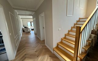Duplex despartit prin spatiu tehnic  - teren 500mp - Poză 3