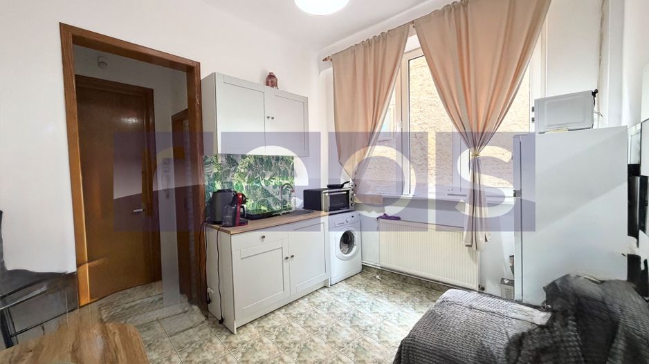 GARSONIERA | 28 MP | ETAJ 1/4 | ZONA UNIVERSITATE – ACADEMIEI | FARA RISC - Poză 1