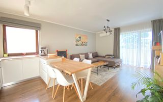 Apartament cu 3 camere si terasa, ansamblul Luminia, Europa - Poză 2