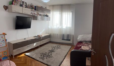 Apartament 3 camere, zona Garii
