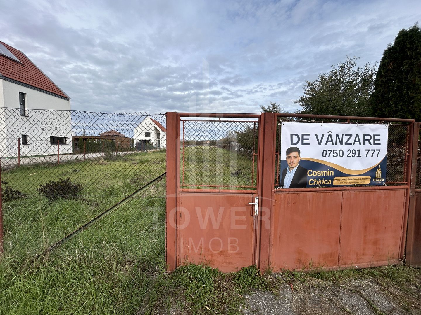 Teren intravilan exclusiv de vânzare în Sibiu - Poză 1