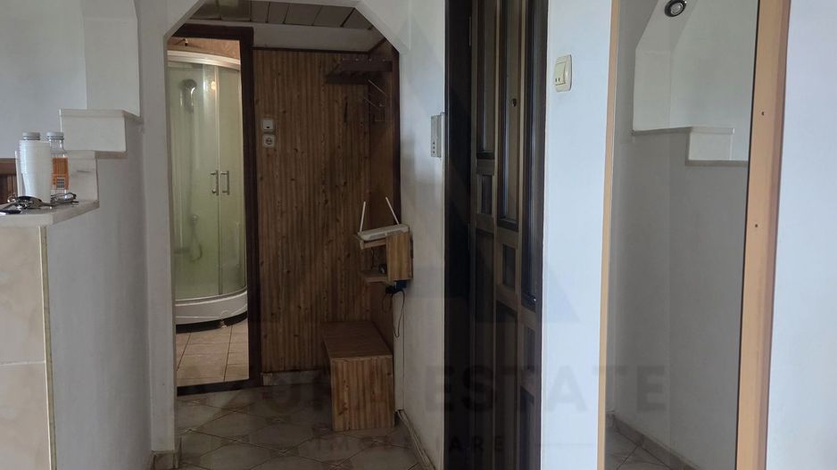 Apartament 2 camere balcon inchis cu pivnita si boxa in Vasile Aaron - Poză 5