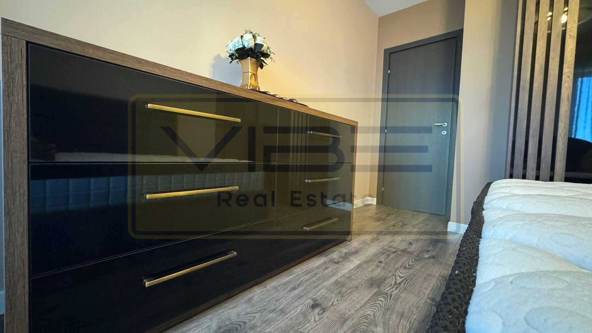 Apartament 2 camere | parcare | boxa Conest Grand Residence - Poză 4