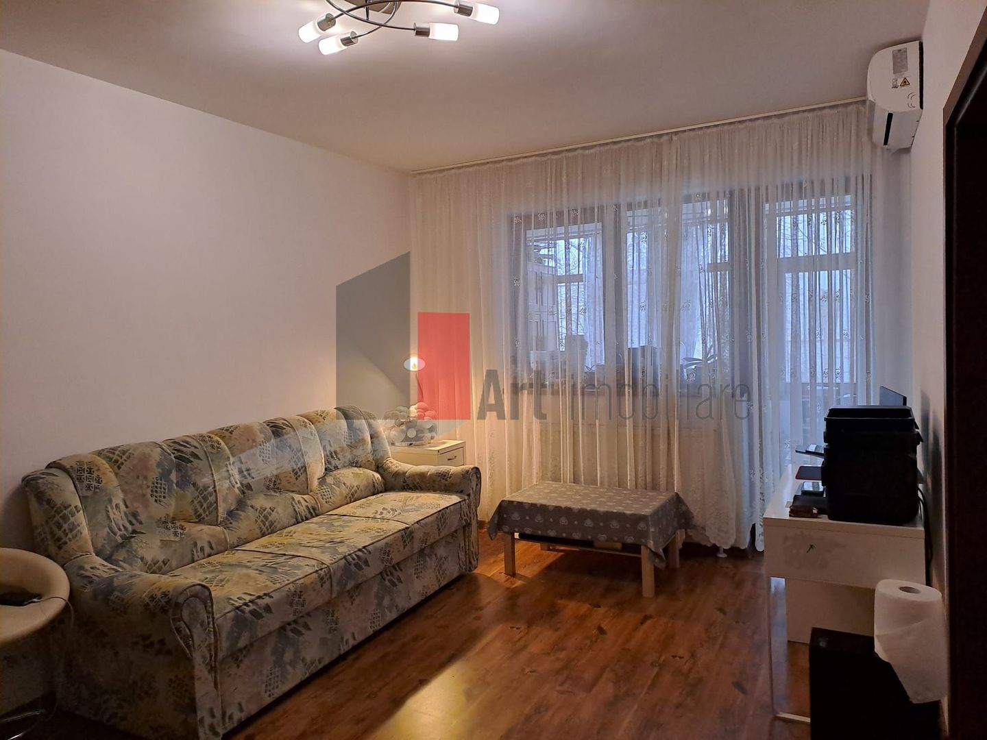 Vânzare apartament 2 camere cu centrală - Str. Progresului - Veseliei - Poză 6