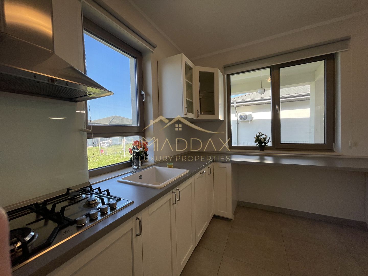 Vila moderna***4 camere***cu gradina//Cartier rezidential Corbeanca - Poză 11