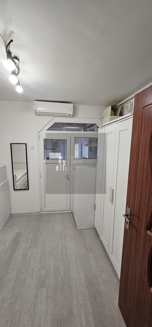 Studio 35 MP/ SECTOR 3 / 1 Decembrie 1918 - Poză 2