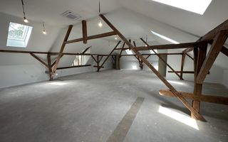 Clădire de birouri/ clinica zona Centrală - Poză 12