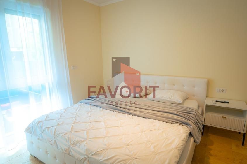VAND 1/2 CLADIRE CU 6 APARTAMENTE - Poză 8